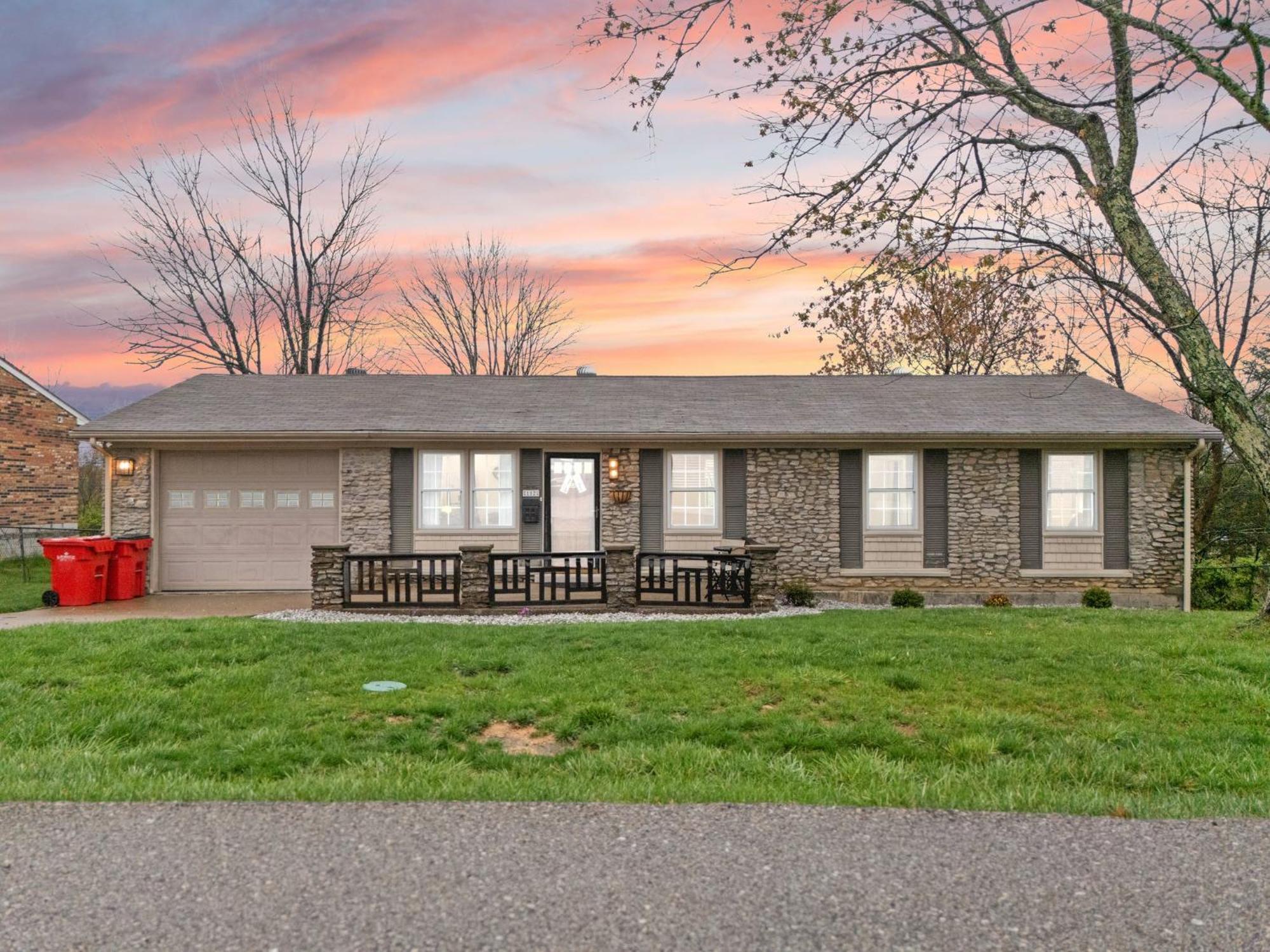 法兰克福The Kentucky Bluegrass Retreat别墅 外观 照片